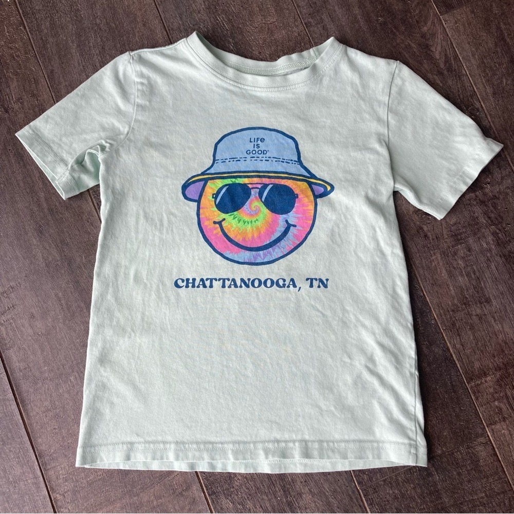 Life is Good Kids Crusher Tee Mint Green Tie Dye Smiley Chattanooga TN Size M